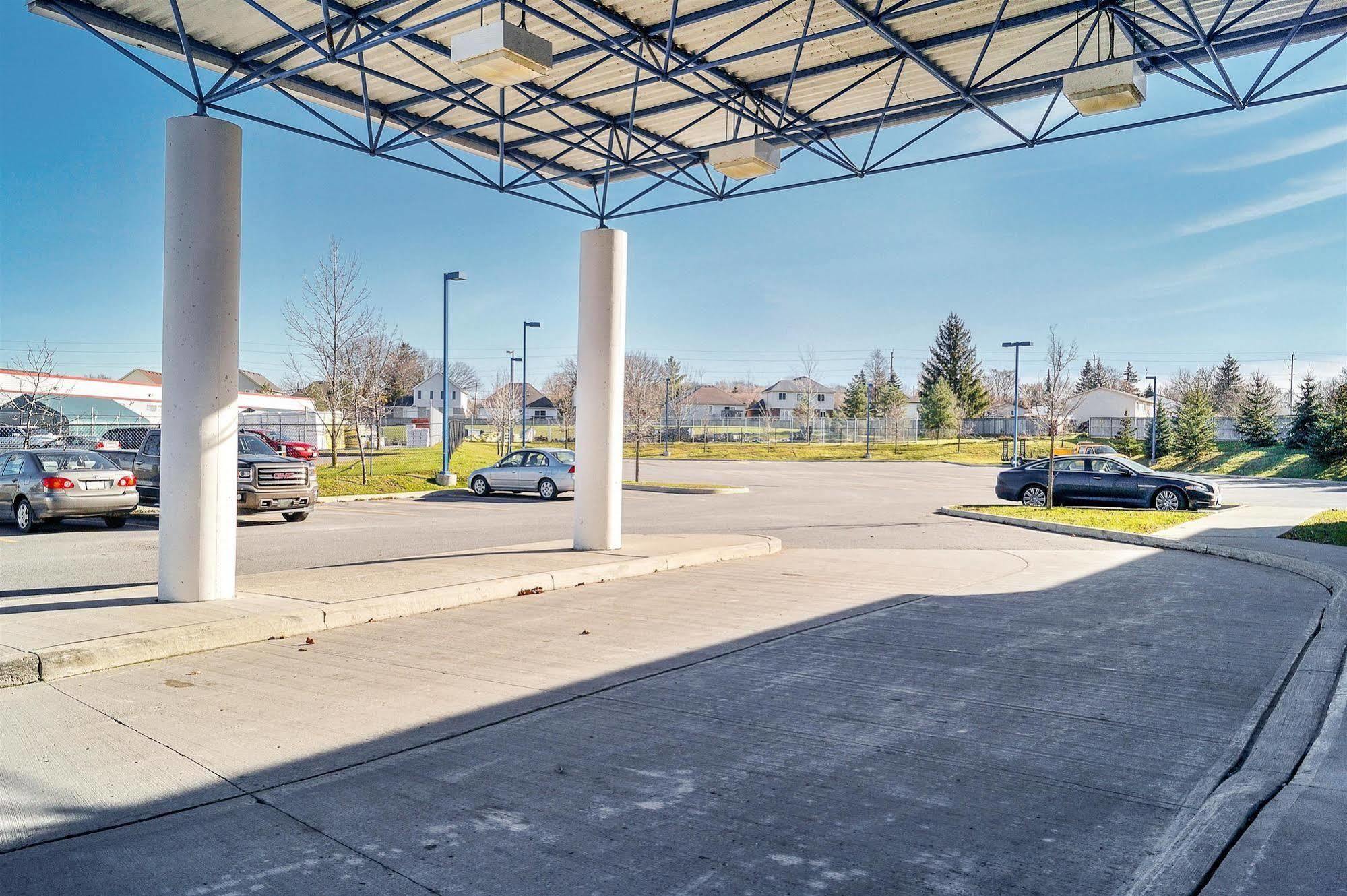 Motel 6-Peterborough, On Exteriör bild